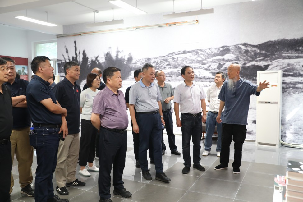 图1.JPG