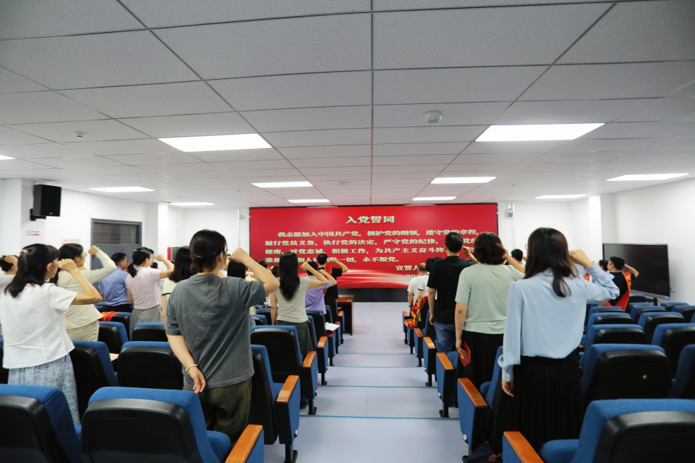 afbb69947d9255b16bc2499ed23c17ad.jpg